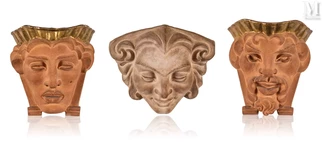 Ensemble de trois masques